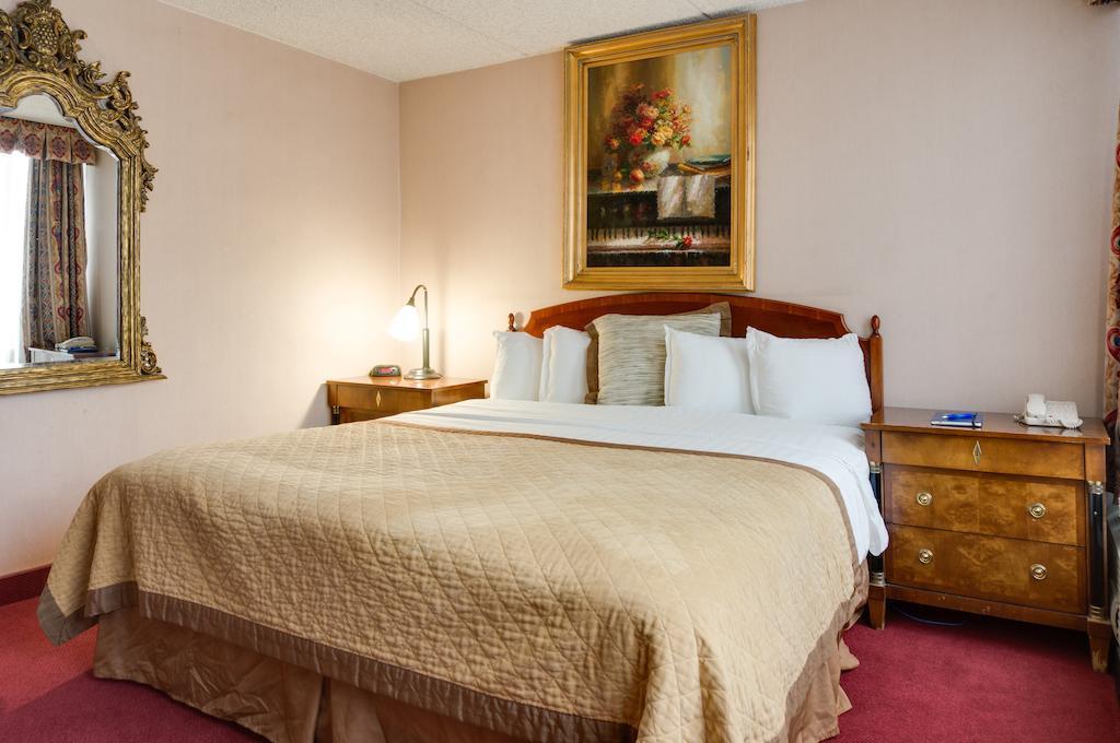 Howard Johnson By Wyndham Fullerton/Anaheim Conference Cntr מראה חיצוני תמונה